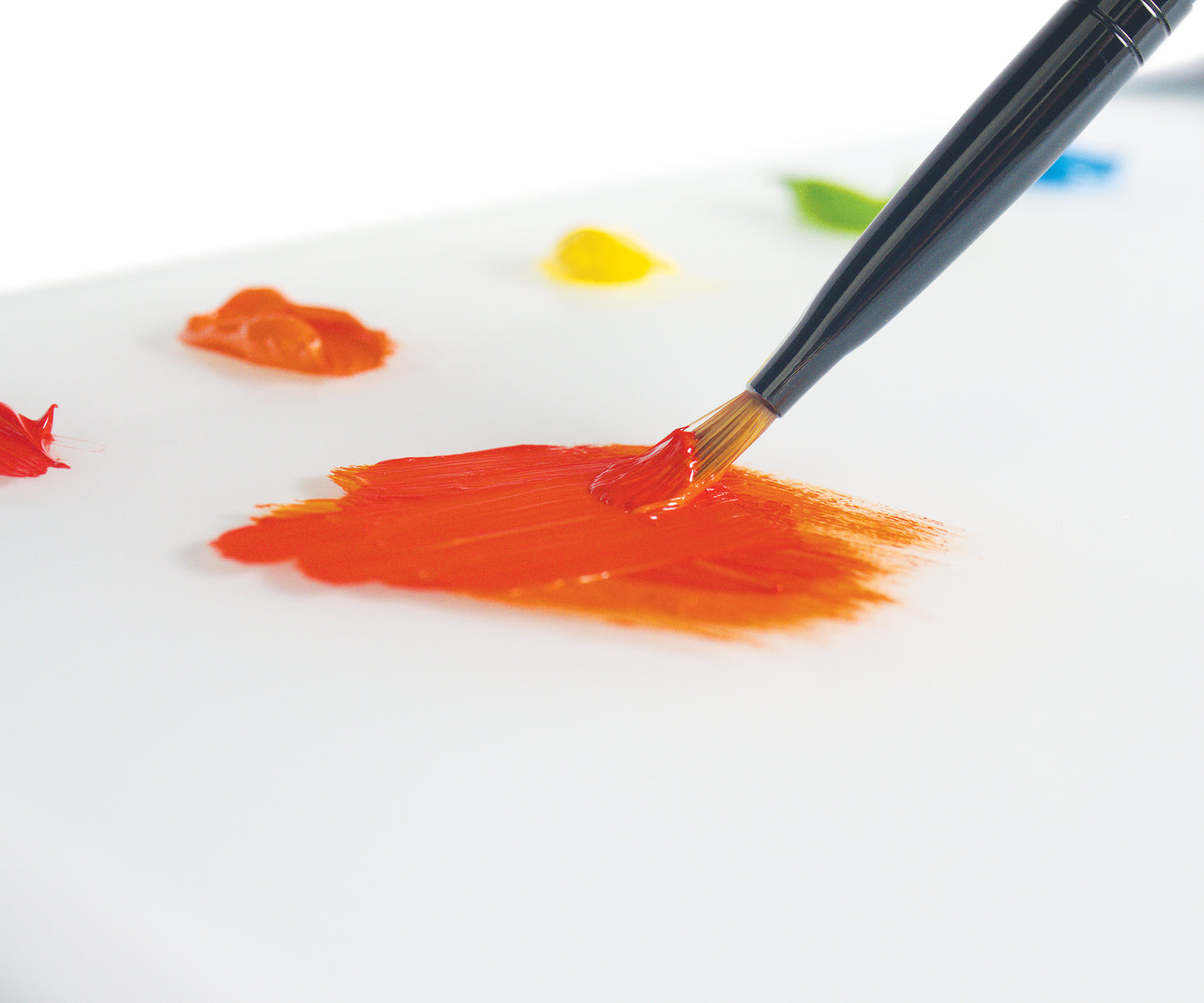 New Wave Art Palette, POSH Glass Palettes, White Table Top