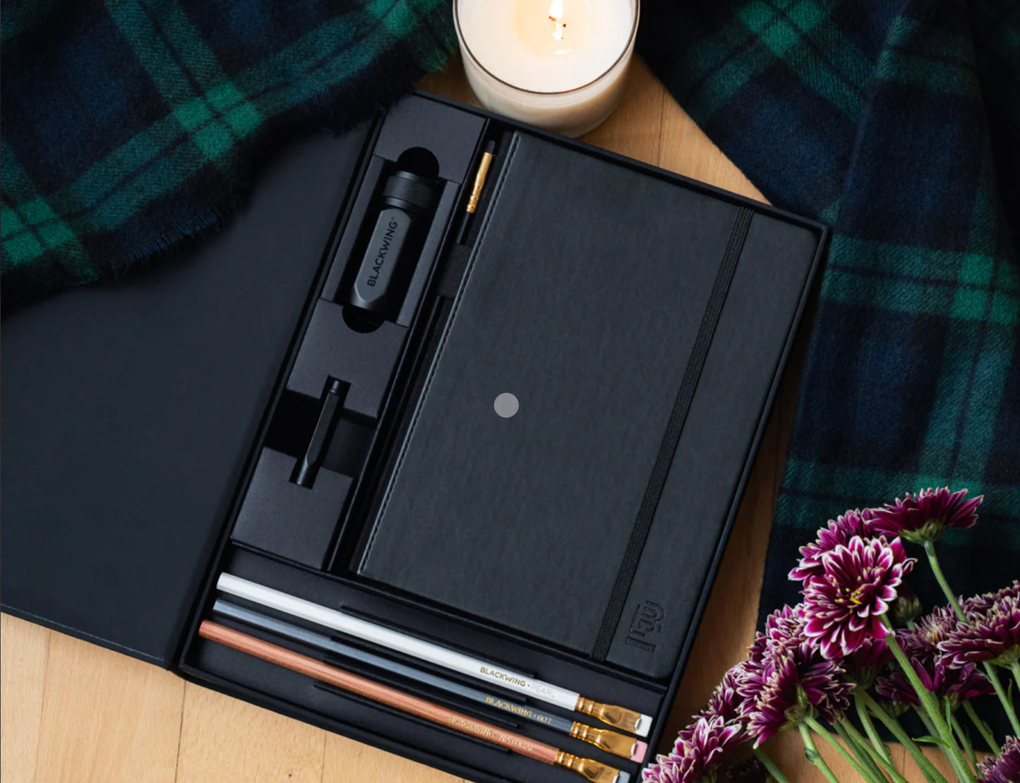Blackwing Notebook Essentials Set