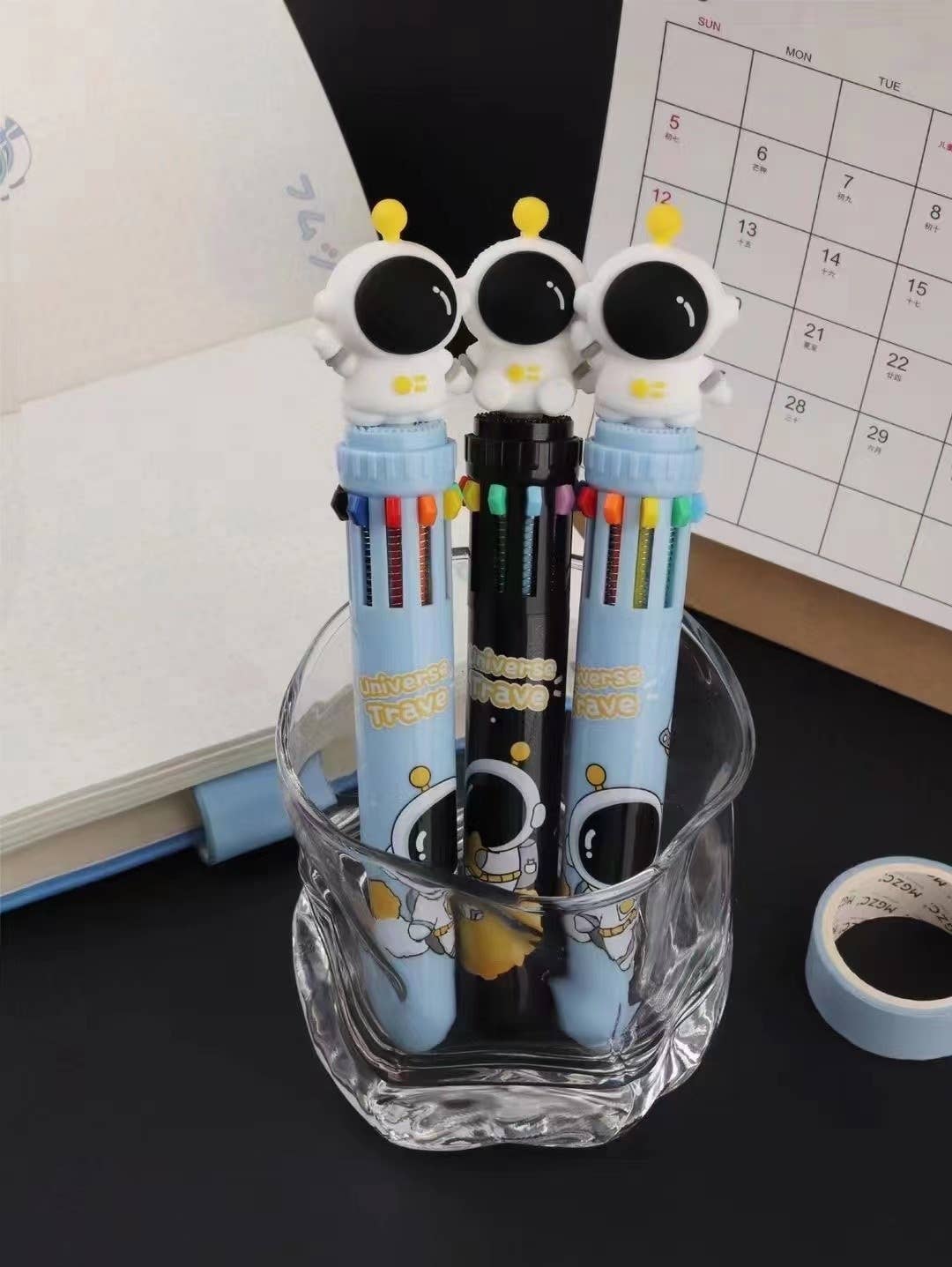ASTRONAUT 10-COLOR RETRACTABLE BALL PEN-36